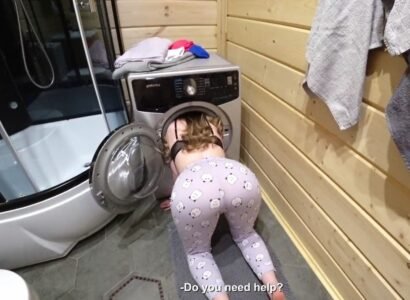 phim sex aime Đang mắc kẹt trong máy giặt anh kế đến đụ cực mạnh